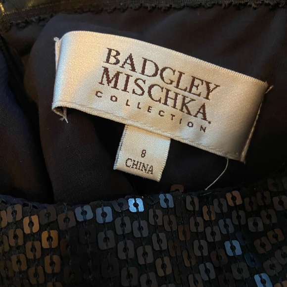 Badgley Mischka strapless Navy blue formal dress. size 8.EUC - Picture 8 of 9